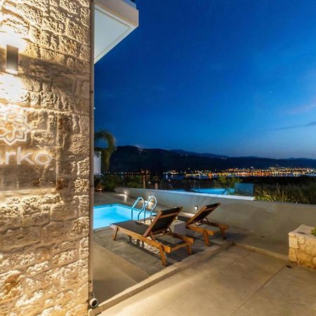 Jarko Luxury Houses Argoulidhés Exterior foto